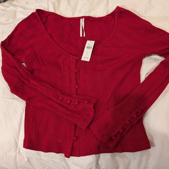 Red scoop neck cropped cardigan sweater from Anthropologie - NWT - Size L - Picture 2 of 8